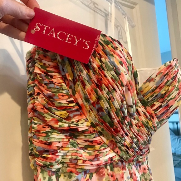 Staceys Bridal Evening Gown/Prom Dress. NWT Perfect Condition ! Sz 8-10 54” long - Picture 10 of 11